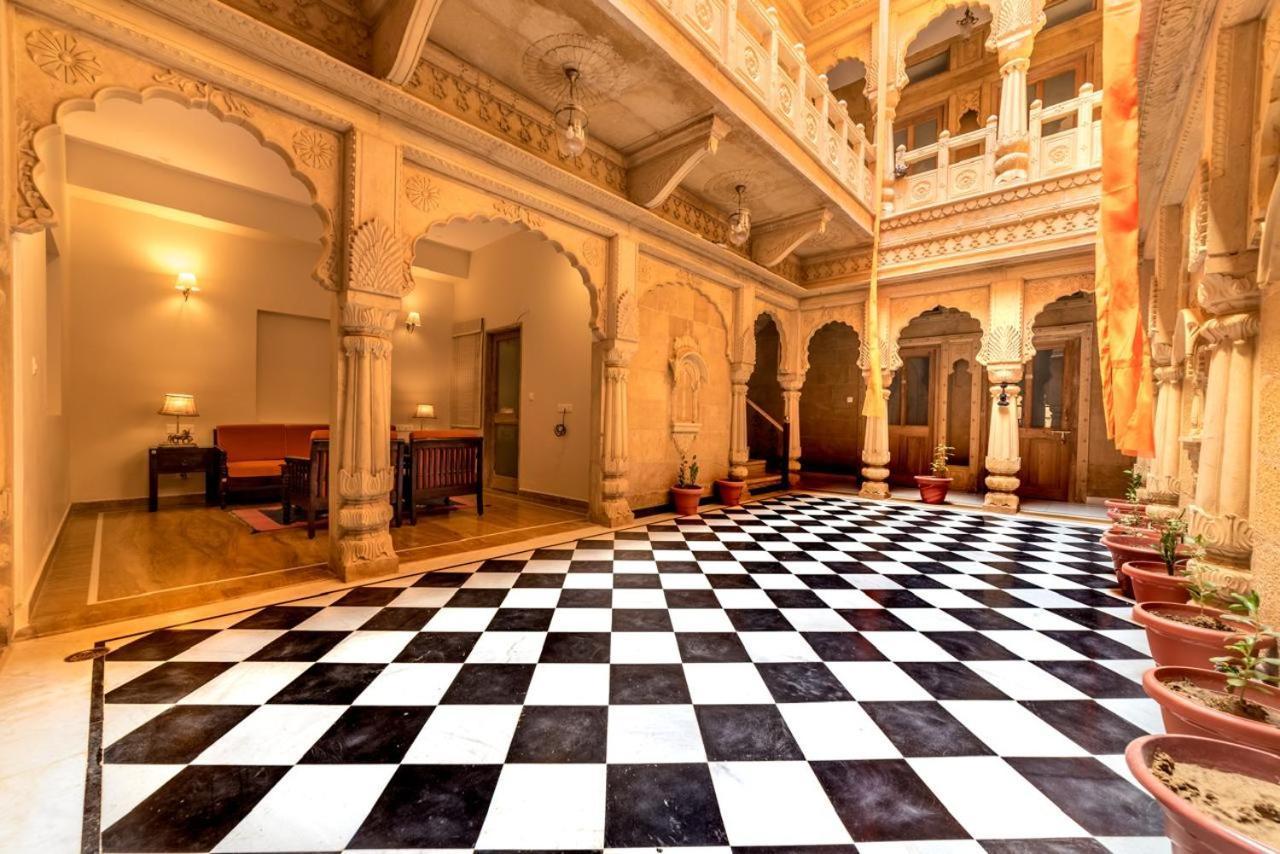 Hotel Dev Villa Dzsaiszalmer Kültér fotó