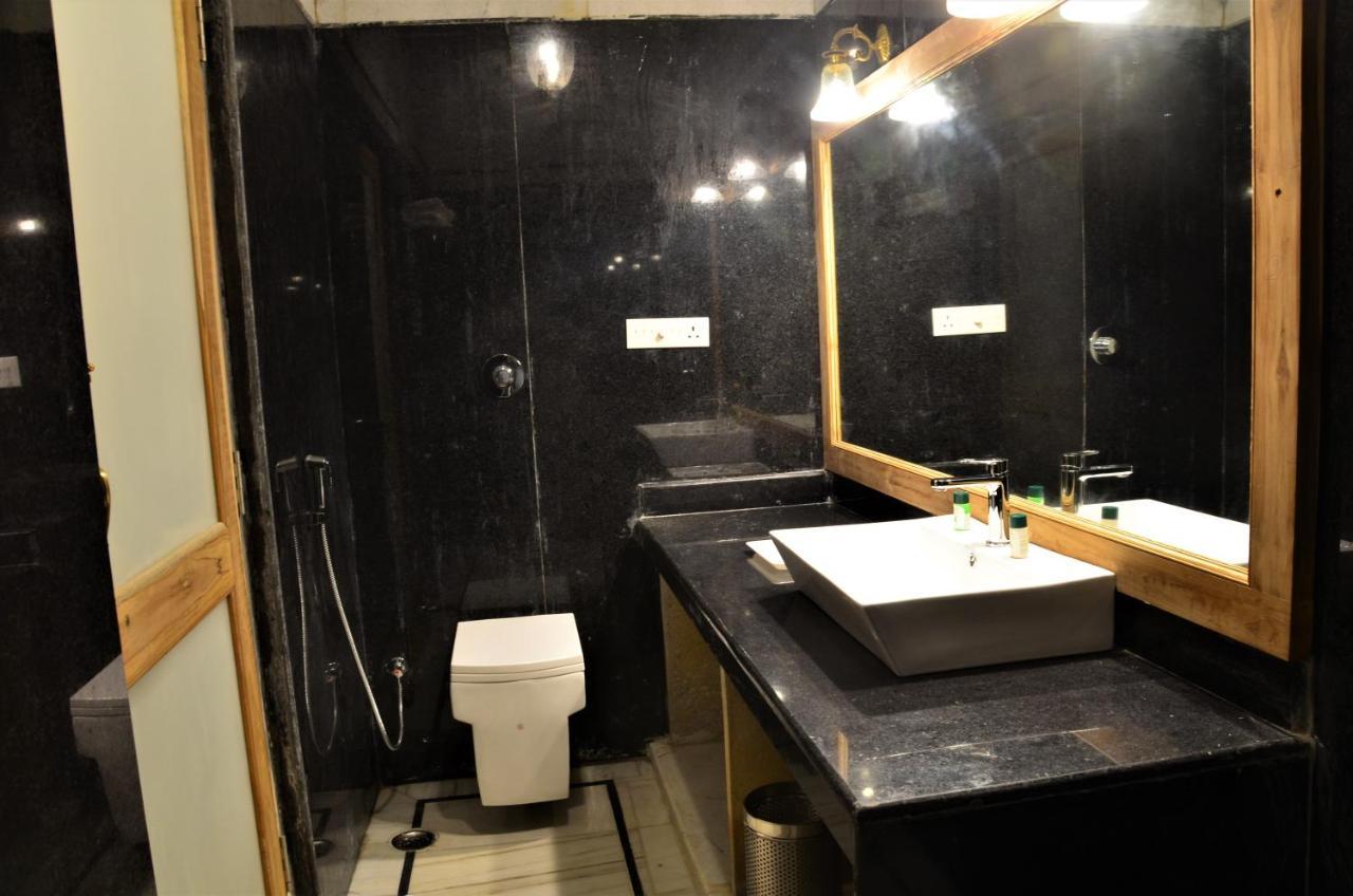 Hotel Dev Villa Dzsaiszalmer Kültér fotó